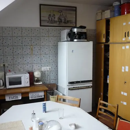 Goncol Tourist Hostel Vác